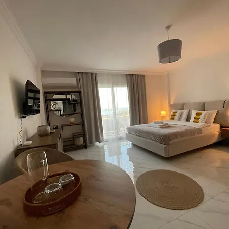 Penthouse Am Long Mit Meerblick דירה *